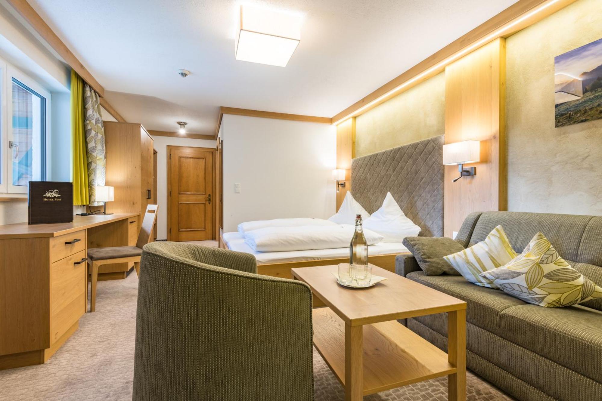 Hotel Post Bach  Eksteriør billede