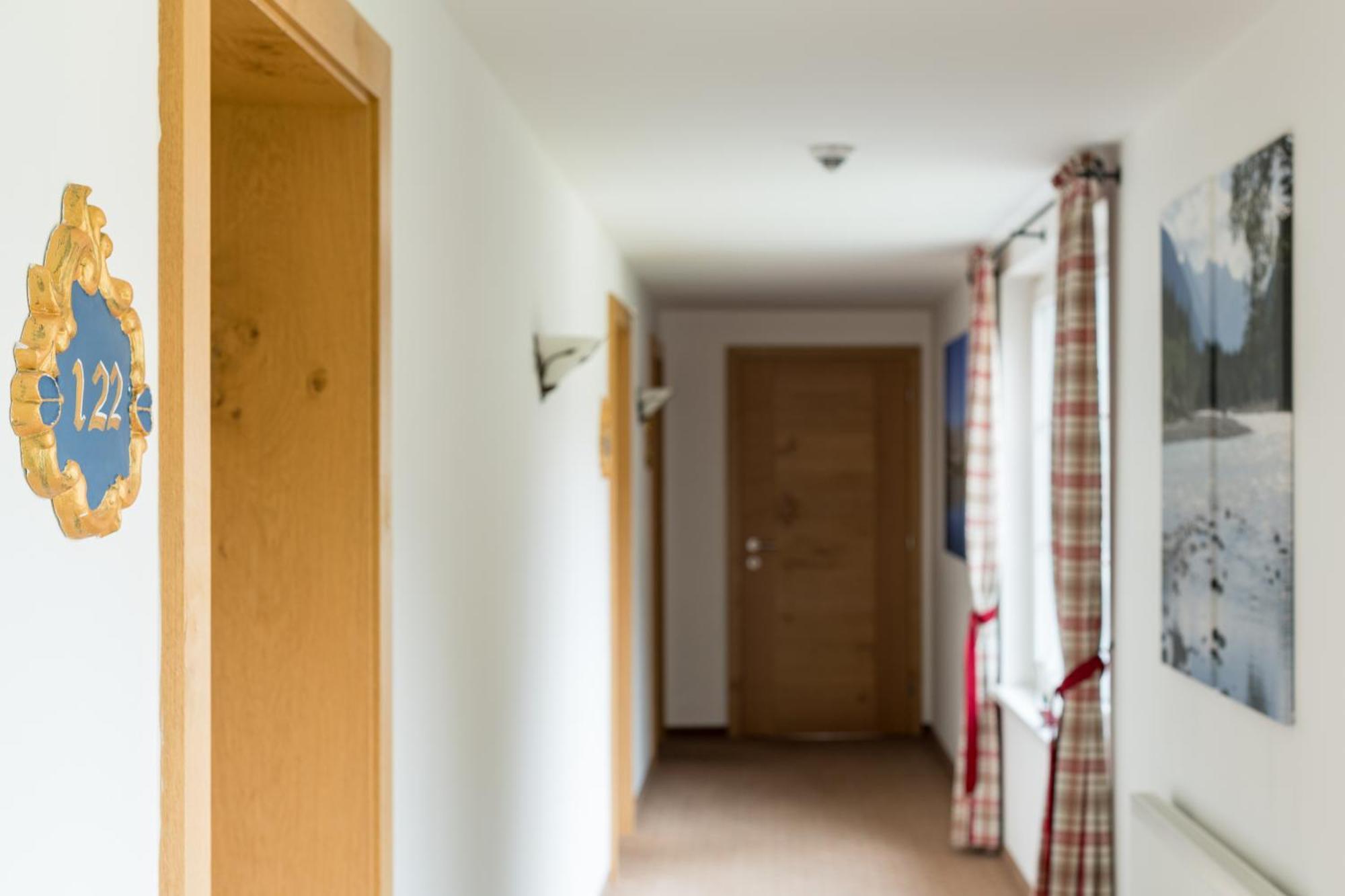 Hotel Post Bach  Eksteriør billede
