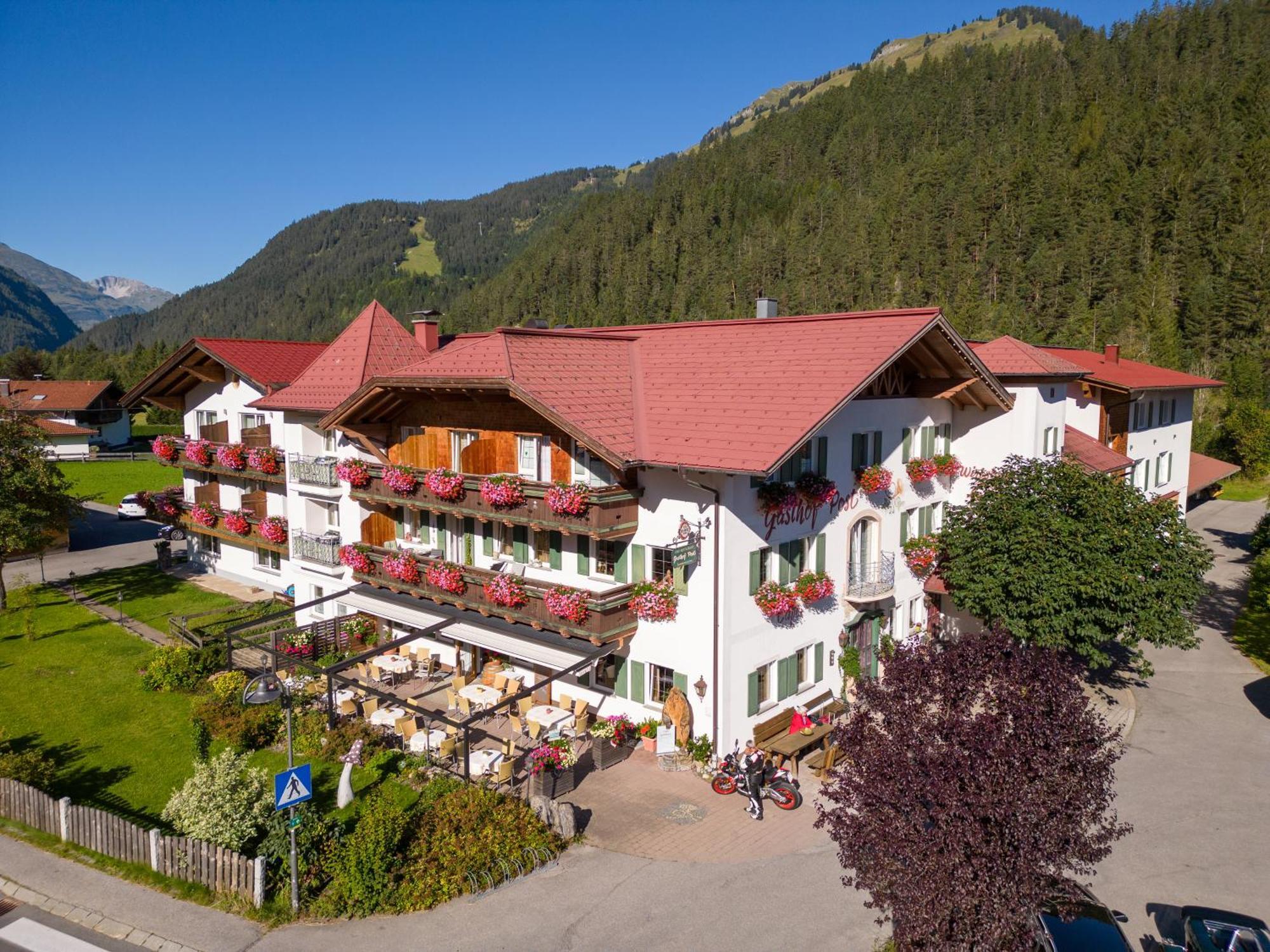 Hotel Post Bach  Eksteriør billede